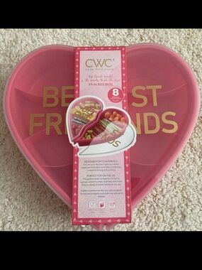 NWT Snackle Box Best Friends Heart-Shaped Pink